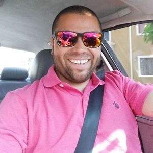 Meet your Posher, Esteban